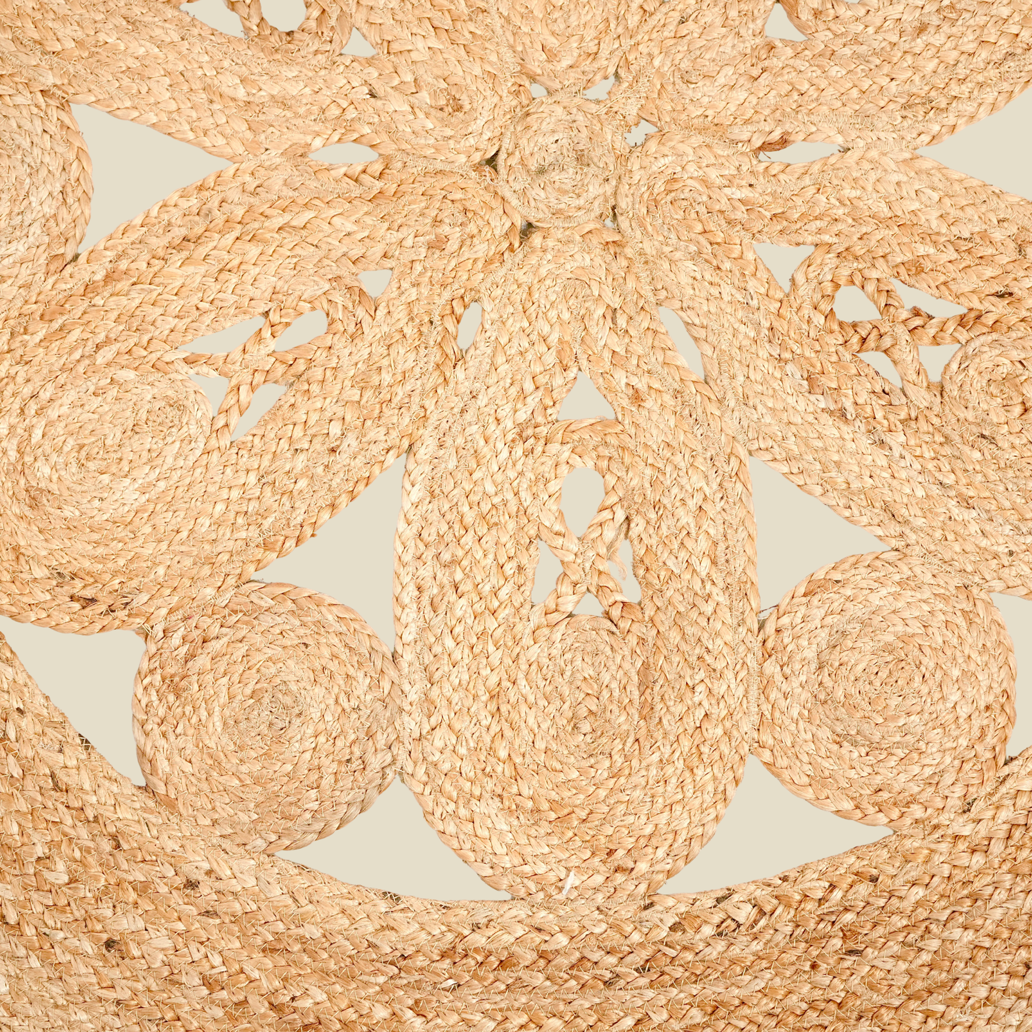 Zarié Tara Handwoven Jute Rug | Floral Weave Design